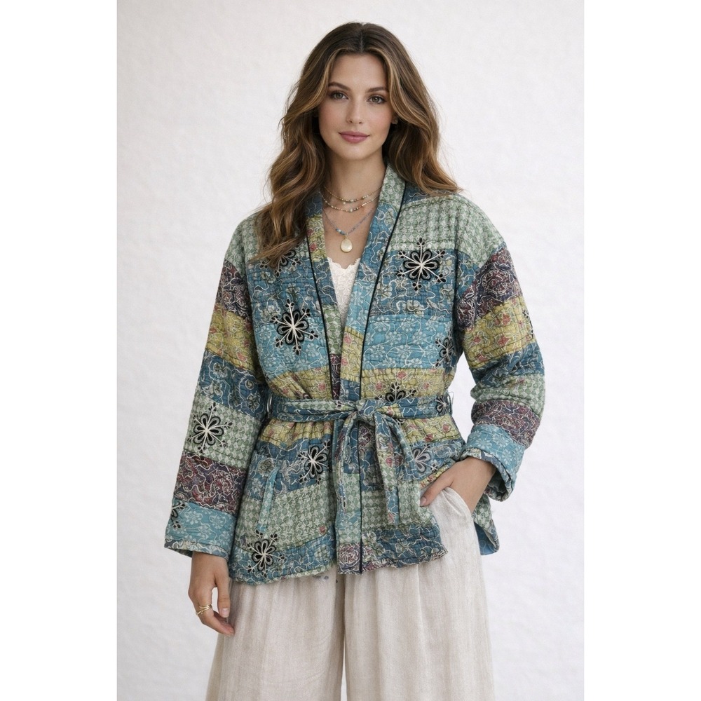 NWT Quilted Patchwork Jacket Large Boho Embroidered Belted Boutique Style